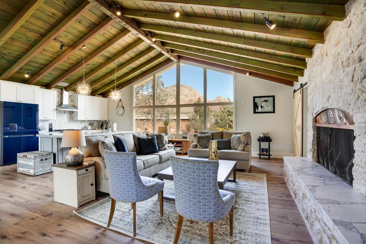 Serene Vacation With Charming Gazebo! Holiday home Sedona