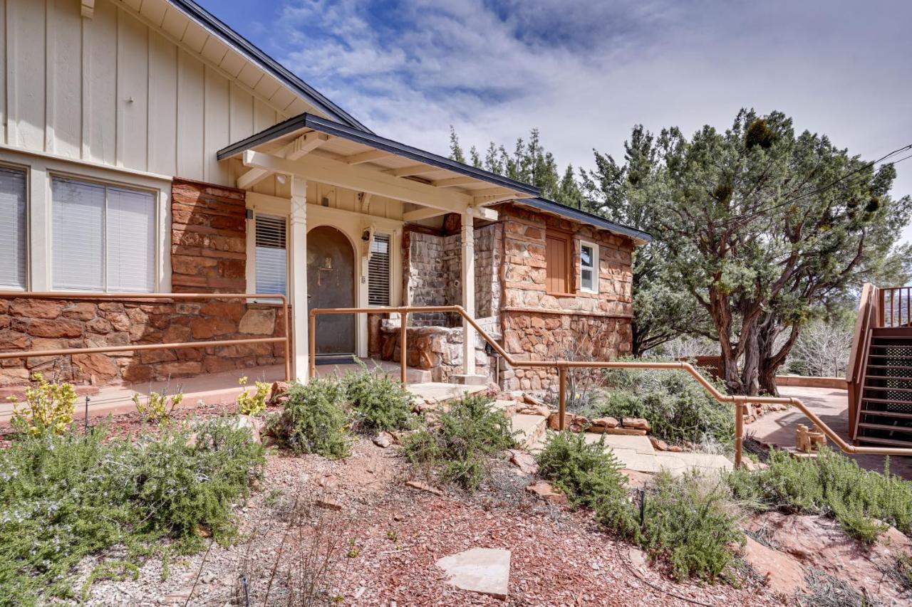 Holiday home Serene Vacation With Charming Gazebo!